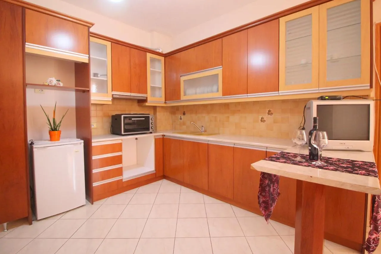 Paradise View Apartments Sarande