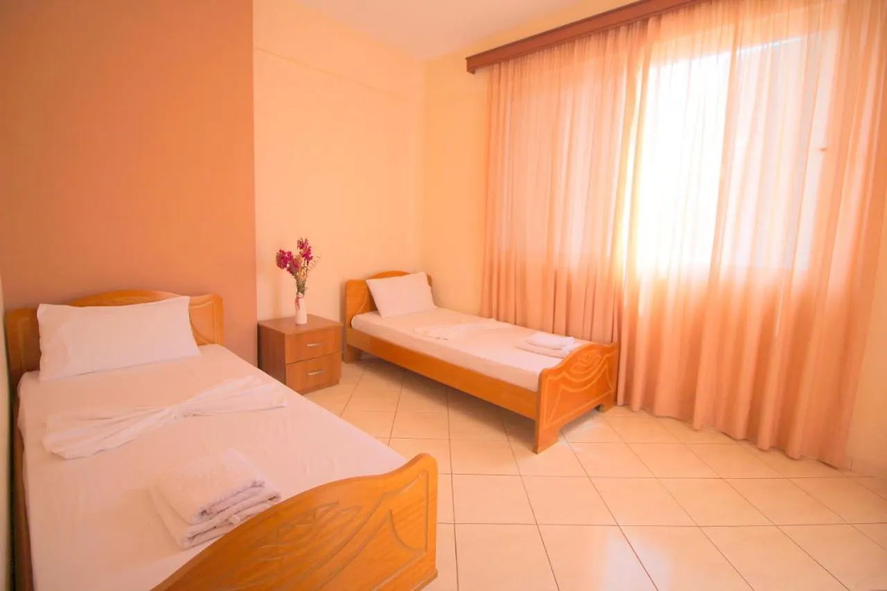 Paradise View Apartments Sarandë